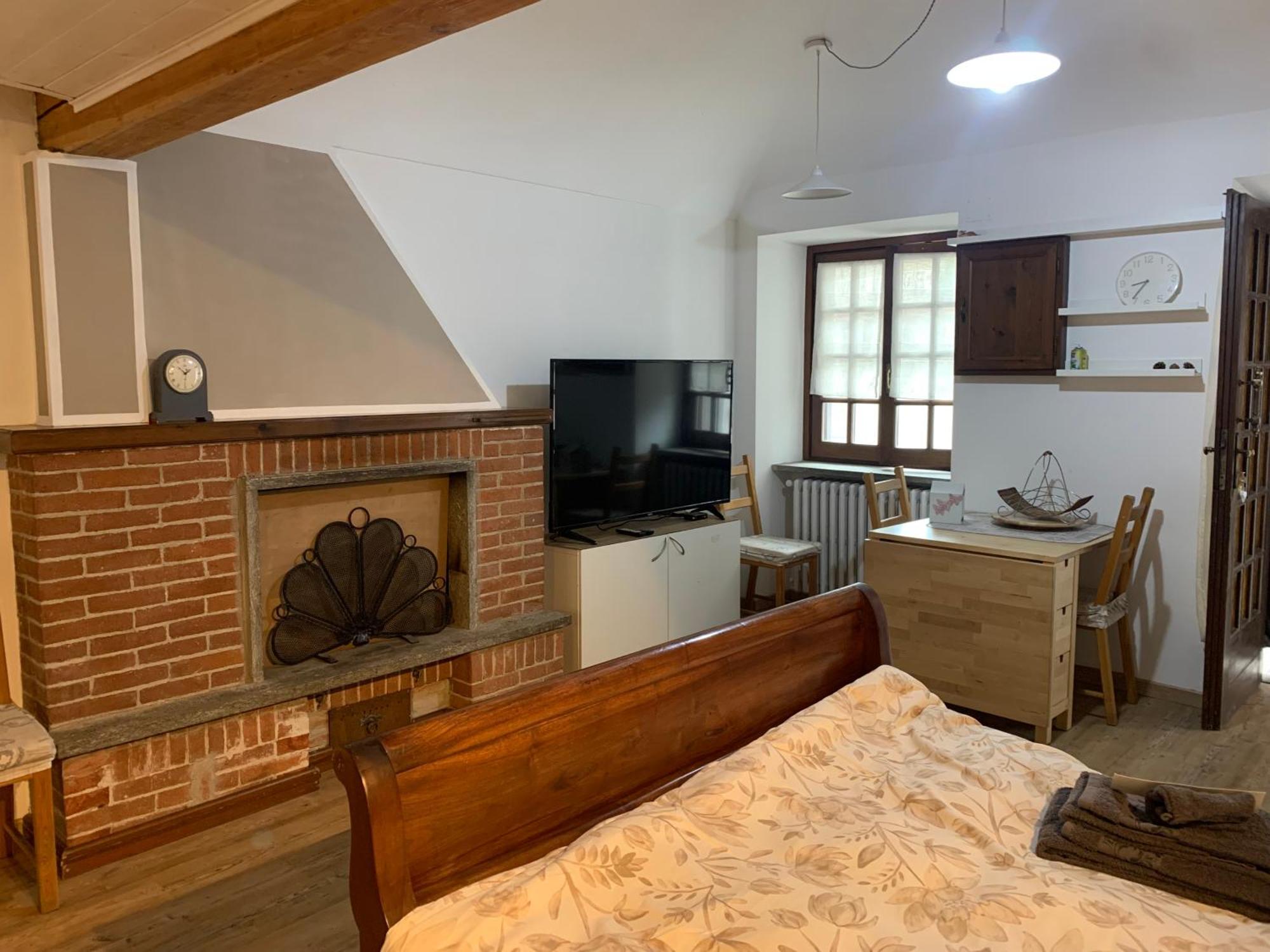 Apartament Casarte: Monolocale Terra Alpignano Zewnętrze zdjęcie
